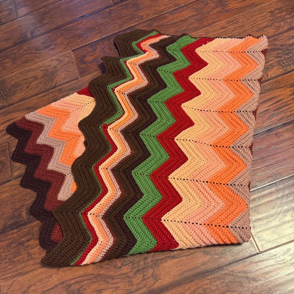 Vintage Retro MCM Grandma Zig Zag Crochet Blanket Throw Brown Multi Color 58x48